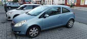 Opel Corsa D 1.2 benzin - 2