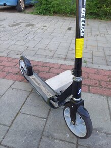 Dětská skládací koloběžka - 2