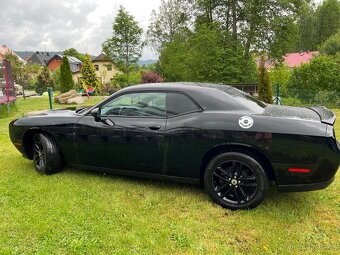 DODGE CHALLENGER 4x4 v6 225kw - 2