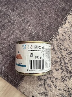 Royal Canin Hypoallergenic konzervy 200g - 2