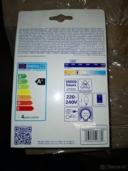 LED E14 svíčková žárovka 3,1 W 2700K 250lm (PN 52636) - 2