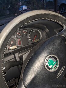 motor 1.9 TDI 96 kW (AWX) - 2