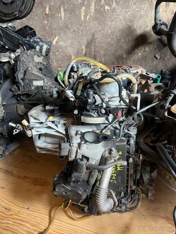 Motor Renault Trafic 2,0 Dci - 2