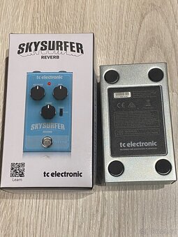 SKYSURFER reverb - 2