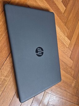 Notebook HP 250 G7 - 2