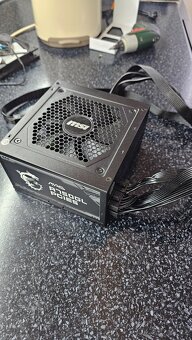 MSI zdroj 750W - 2