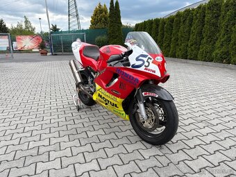 Honda cbr 600 - 2