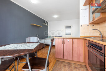 Pronájem bytu 1+kk, 32 m², Pardubice, ul. nábřeží Závodu mír - 2