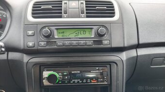 Škoda Fabia II, 1.4 MPI 63kW - Climatronic, tempomat - 2