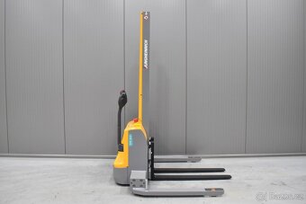 VZV JUNGHEINRICH EMC B10 - 2