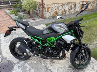 Kawasaki Z900 model 2025 - 2