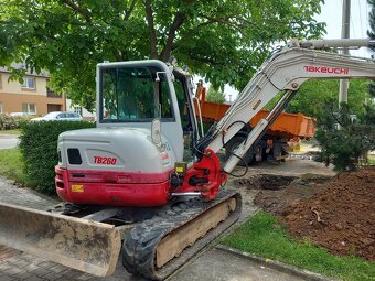 Takeuchi tb260 - 2