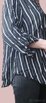 Černobílá pruhovaná office košile - 2