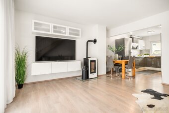 Nádherný rodinný dům 4+kk v Brandýse n. Labem - 2