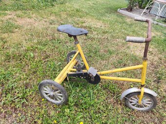 Retro tříkolka - 2
