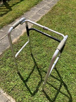 Chodítko pro seniory - 2