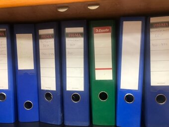 Prodej zánovních šanonů - 2