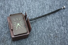 Tatra 603/1 - palubní hodiny - 2