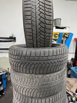 Prodám pneu 205/50 R17 - 2