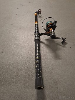 Teleskopický rybářský prut - 2