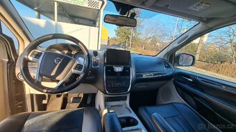 Lancia Voyager 3.6 Pentastar 2013 - 2