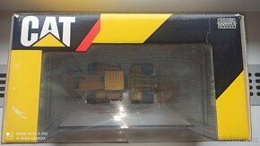 Caterpillar - 2