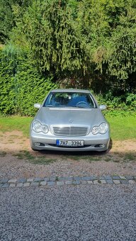 Mercedes Benz W203 C 220 CDI na NÁHRADNÍ DÍLY - 2