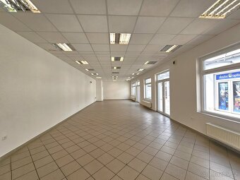 Obchod s výlohami v centru 71 m2, Kralupy nad Vltavou - 2
