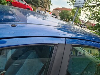 Fiat Panda modrá 2005 - 2