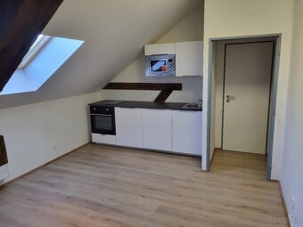 Pronájem bytu 2+kk 60m2 Praha 22 Uhříněves - 2