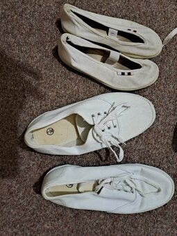 Gumaky - 2