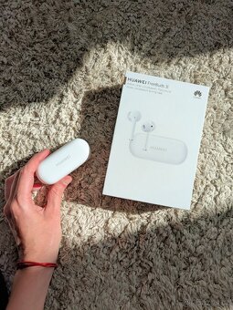 Bezdrátová sluchátka Huawei FreeBuds 3i - 2
