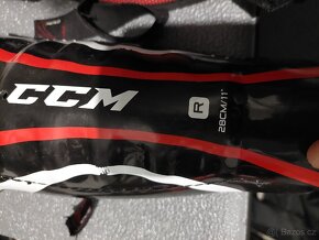 Dětské chrániče holení. CCM - 2