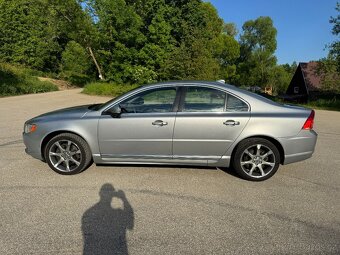 VOLVO S80 2.4 D5 RV. 2011 MANUÁL , KUŽE, ODNÍMATELNÉ TAŽNÉ - 2
