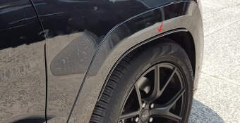 Jeep Grand Cherokee lemy - 2
