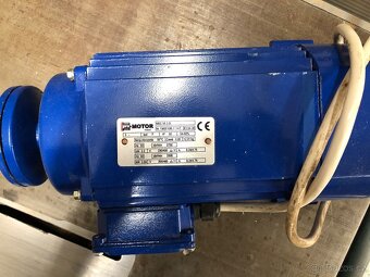 Pilový elektromotor levý 2,2kw - 2
