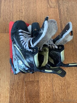 ⛸️ CCM Tacks AS-V Pro – profi hokejové brusle vel. 45.5 (EU) - 2