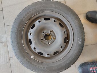 4 ks pneu 165/70 R14 81T s plech. diskem 5JX14H2 - 2