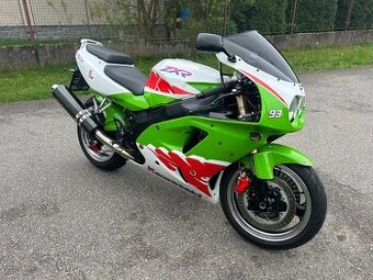 Kawasaki ZXR 750 L 1994 po renovaci - 2