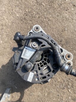 Alternátor a startér na Octavia2,1.9TDi,77KW - 2