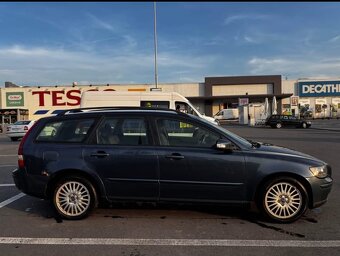 Volvo V50 - 2
