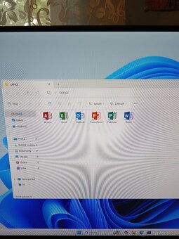 Počítač All in One Lenovo i3 - 2