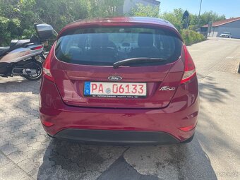 Ford Fiesta 1.2516v 60kw rok 2010 Trend - 2