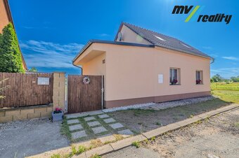 Přerov nad Labem - prodej rodinného domu, 107 m2 s pozemkem - 2