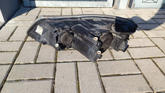 Pravý přední halogen Octavia 2 facelift - 2