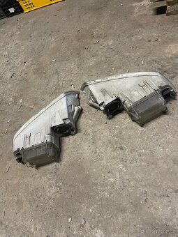 Přední světla Škoda Octavia 2 před Fl - 2