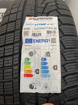 5x100 R17 7J ET51 Škoda + 215/45 r17 Hankook - 2
