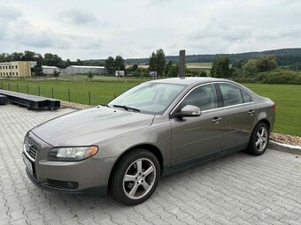 VOLVO S80 2.4 D5 120kw RV. 2006 MANUÁL ,KŮŽE - 2
