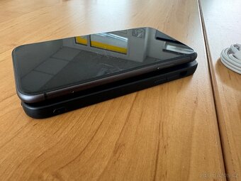 Apple iPhone XR 128GB – Černý - 2