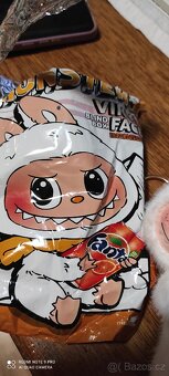 Prodám nového plyšáka Fanta Labubu vel 17cm - 2